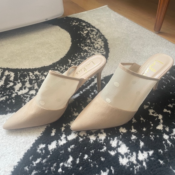 Lulu’s mules - Picture 2 of 2